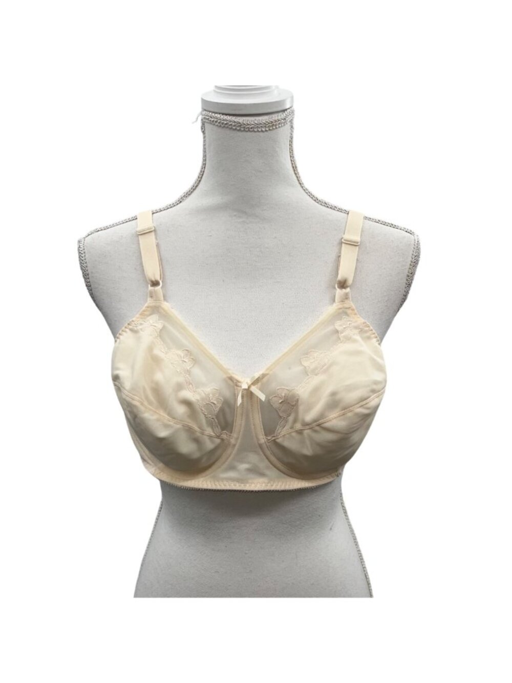 Full Coverage Bali Nude Bra Womens 38C Used Lace Mesh Underwire 0180 - Picture 12 of 13